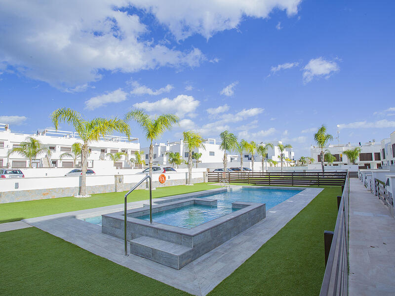 Villa till salu i Torre de la Horadada, Alicante