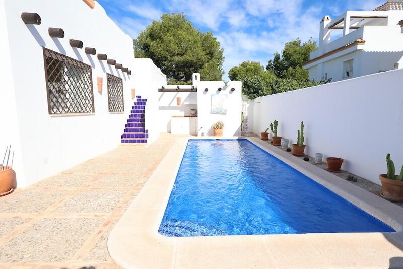 3 Cuarto Villa en venta