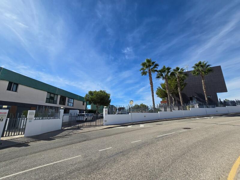 3 Cuarto Apartamento en venta 3 Cuarto Apartamento en venta