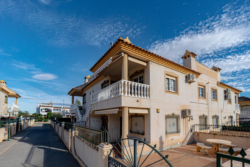 2 sovrum Lägenhet till salu 2 sovrum Lägenhet till salu