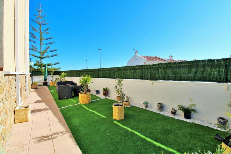 4 bedroom Townhouse for sale 4 bedroom Townhouse for sale