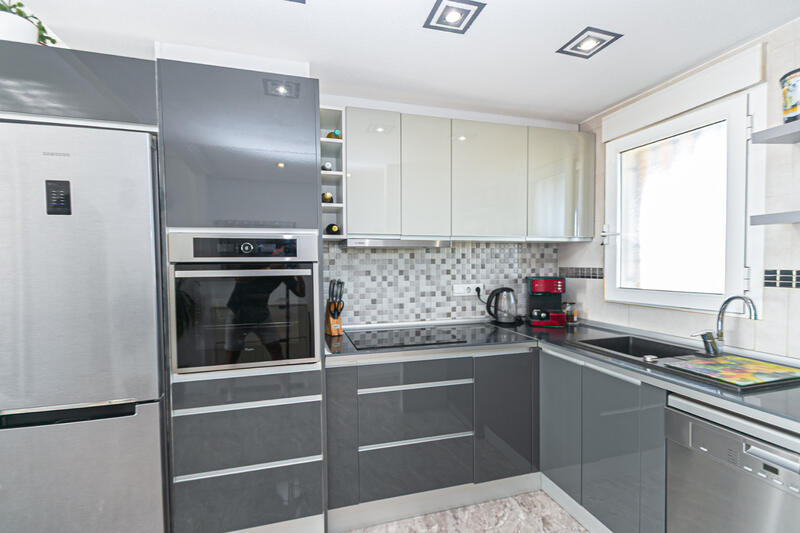 2 спальная комната квартира продается 2 спальная комната квартира продается