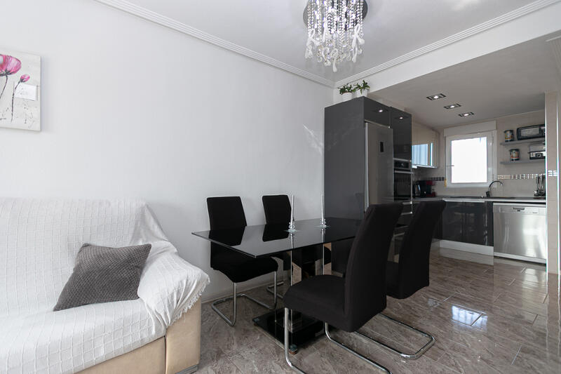 2 спальная комната квартира продается 2 спальная комната квартира продается