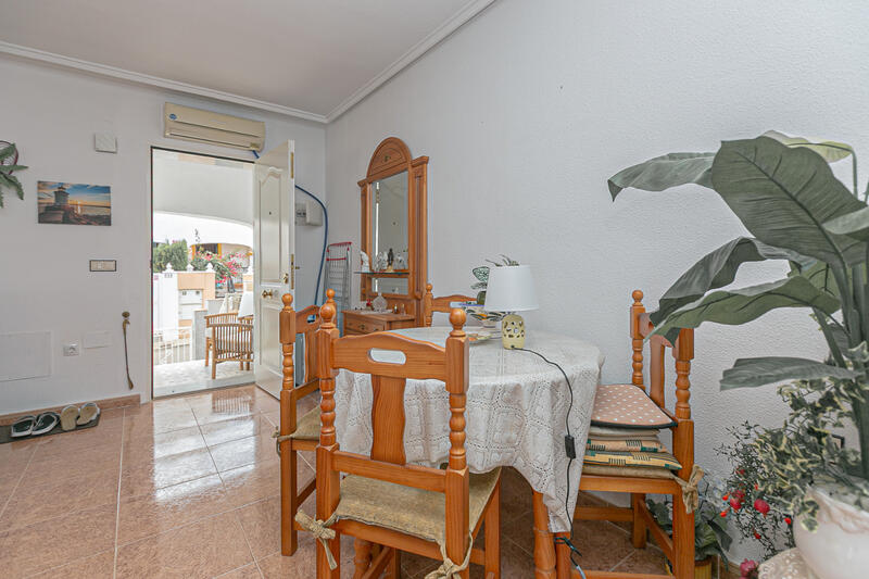 3 спальная комната городская тюрьма продается 3 спальная комната городская тюрьма продается