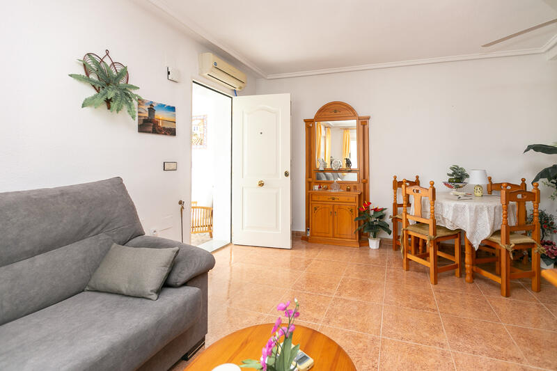 3 спальная комната городская тюрьма продается 3 спальная комната городская тюрьма продается