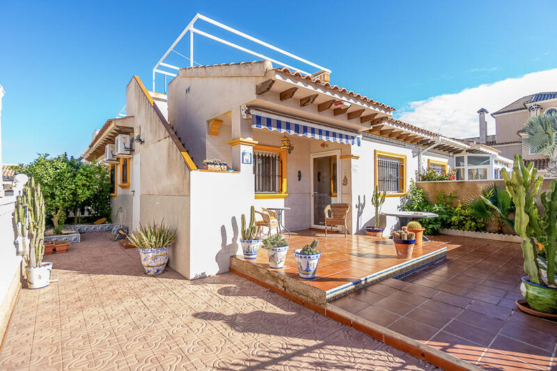 2 Cuarto Villa en venta 2 Cuarto Villa en venta