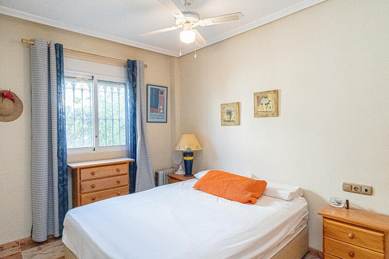 2 Cuarto Villa en venta 2 Cuarto Villa en venta