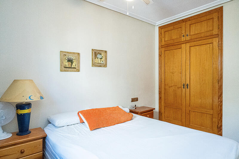 2 Cuarto Villa en venta 2 Cuarto Villa en venta