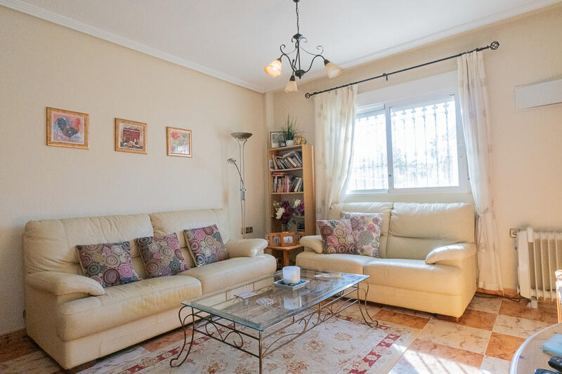 2 Cuarto Villa en venta 2 Cuarto Villa en venta