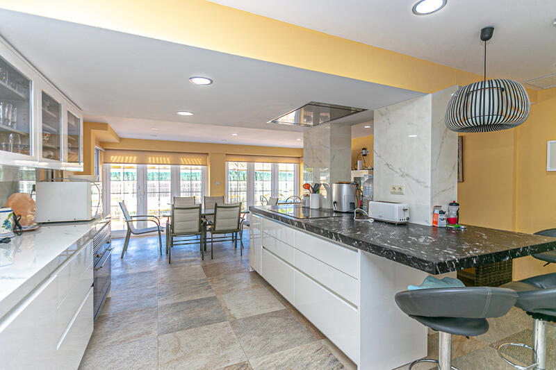 7 soverom Villa til salgs 7 soverom Villa til salgs