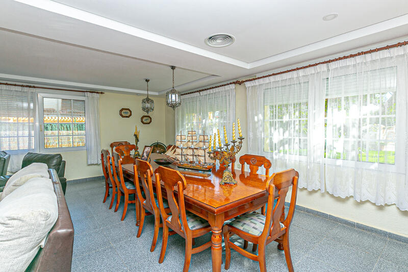 7 soverom Villa til salgs 7 soverom Villa til salgs