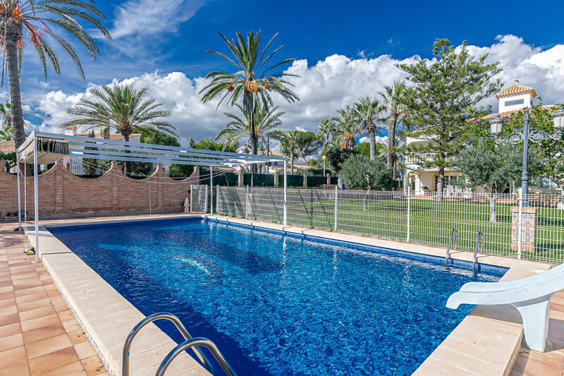 7 soverom Villa til salgs 7 soverom Villa til salgs