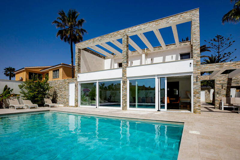 4 bedroom Villa for sale 4 bedroom Villa for sale