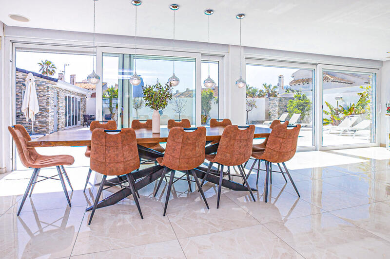 4 bedroom Villa for sale 4 bedroom Villa for sale