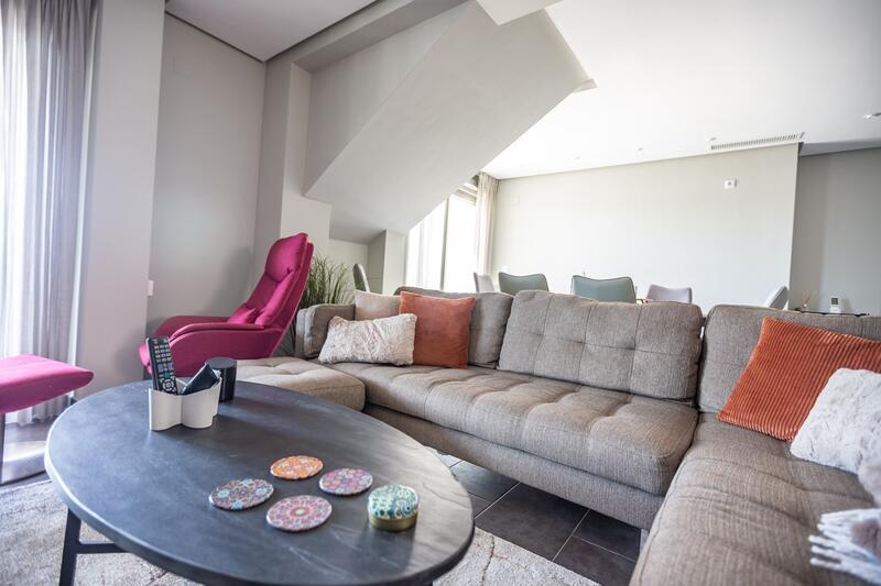 4 bedroom Apartment for sale 4 bedroom Apartment for sale