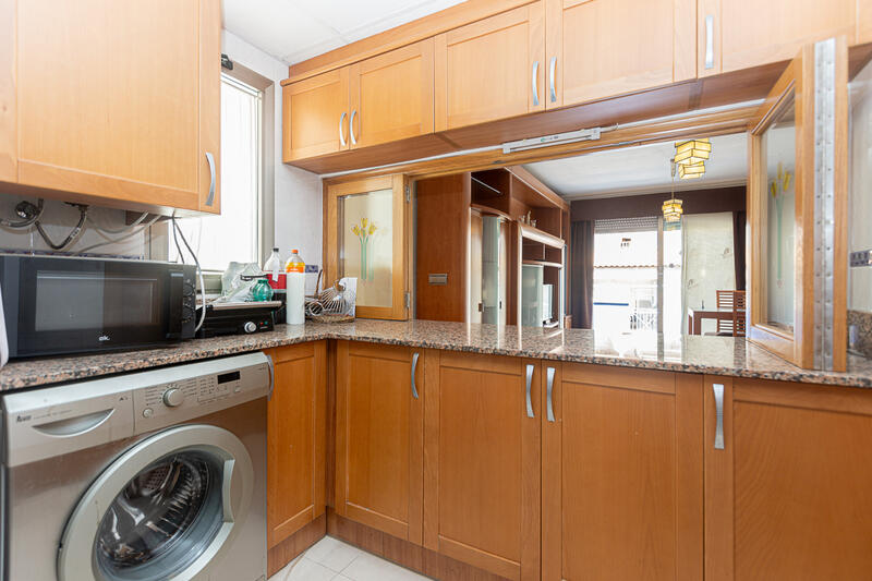 3 slaapkamer Appartement Te koop 3 slaapkamer Appartement Te koop