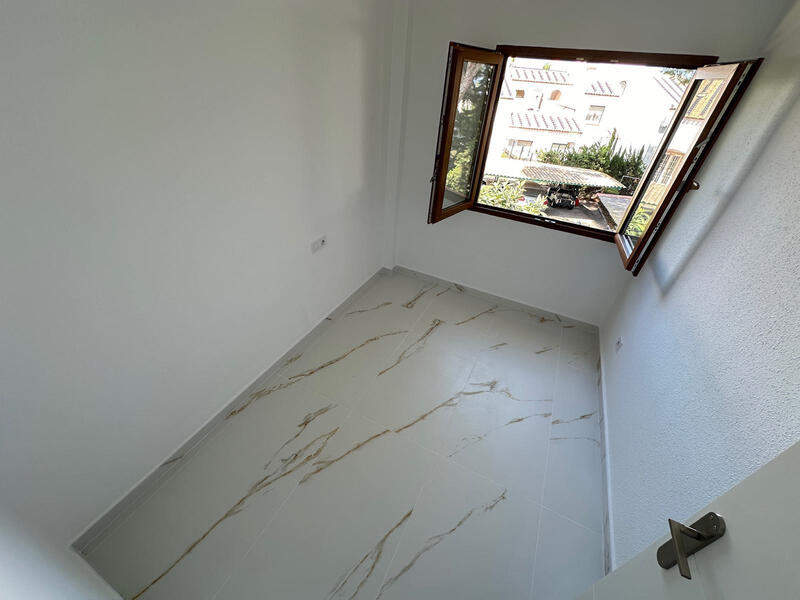 2 sovrum Lägenhet till salu 2 sovrum Lägenhet till salu