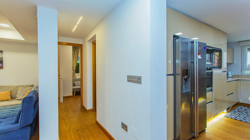 6 bedroom Villa for sale