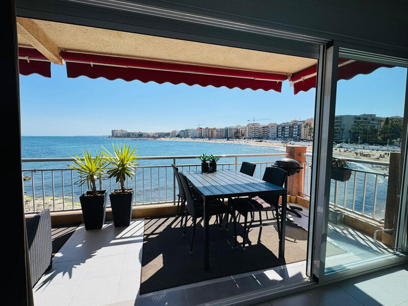 3 bedroom Apartment for sale