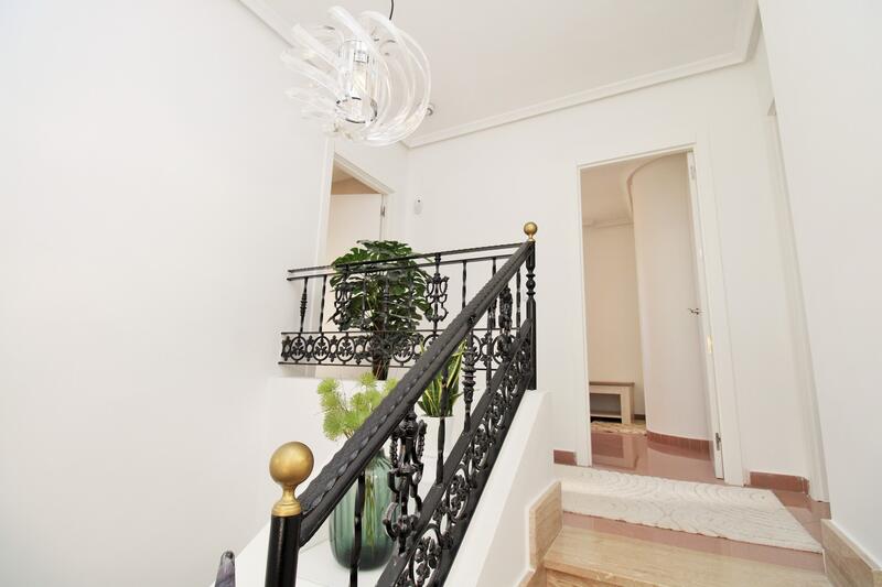 3 slaapkamer Villa Te koop