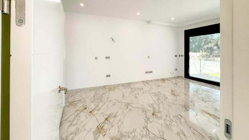 4 bedroom Villa for sale