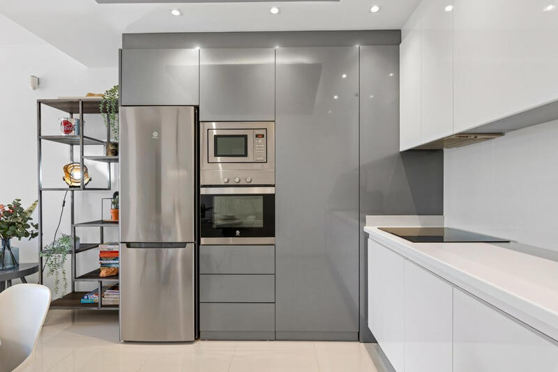 2 slaapkamer Appartement Te koop 2 slaapkamer Appartement Te koop