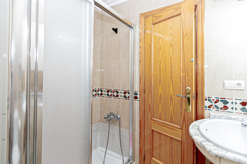 2 slaapkamer Appartement Te koop