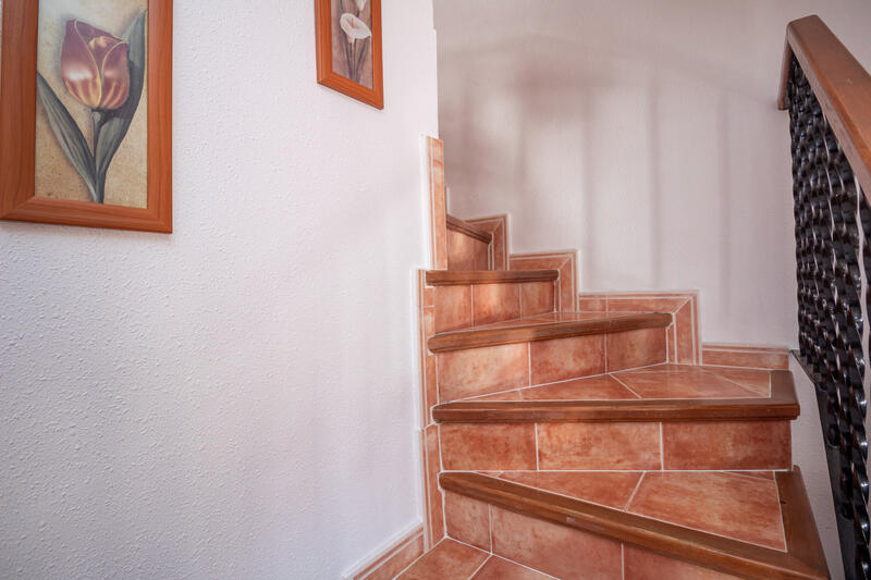 2 bedroom Townhouse for sale