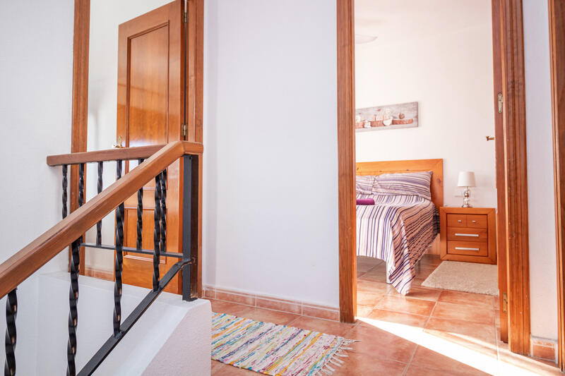 2 bedroom Townhouse for sale