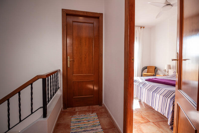 2 bedroom Townhouse for sale