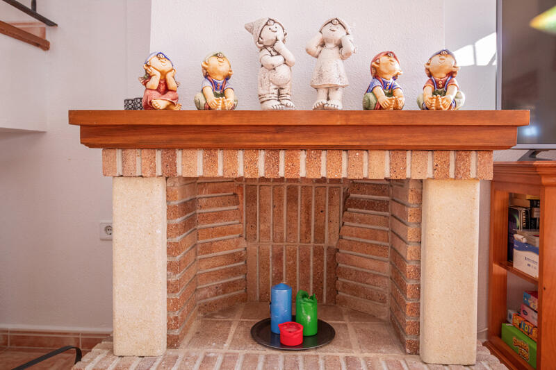 2 bedroom Townhouse for sale