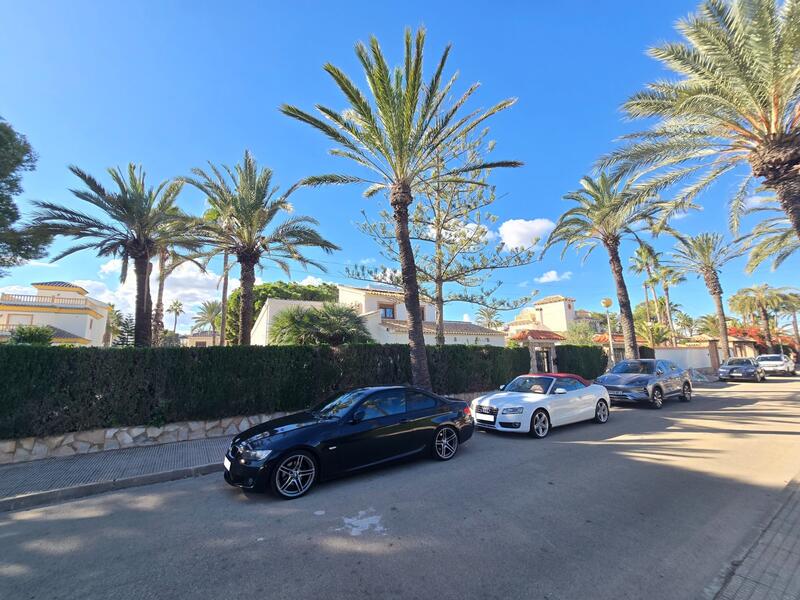 5 Schlafzimmer Villa zu verkaufen