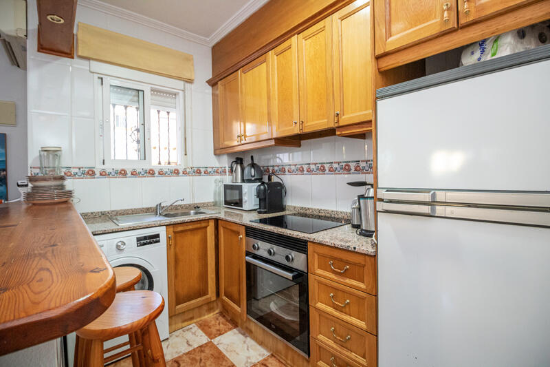 2 Schlafzimmer Duplex zu verkaufen