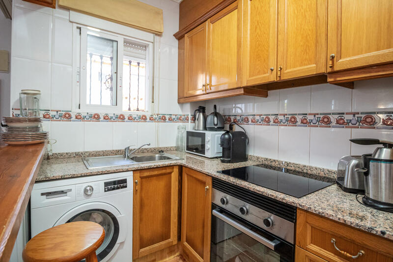 2 Schlafzimmer Duplex zu verkaufen