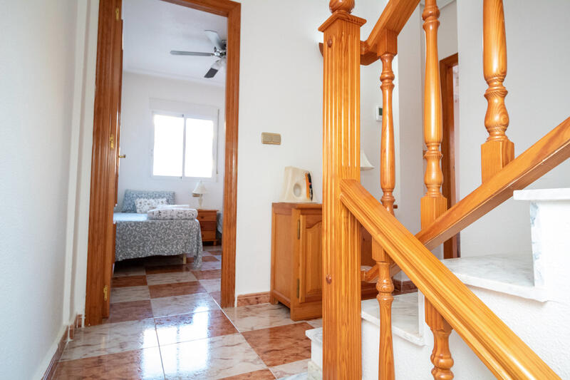 2 Schlafzimmer Duplex zu verkaufen