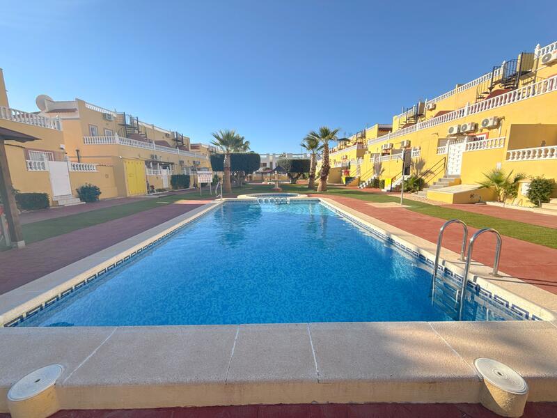 2 Schlafzimmer Stadthaus zu verkaufen