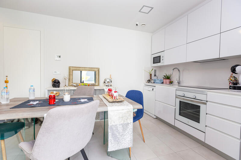 3 Schlafzimmer Villa zu verkaufen 3 Schlafzimmer Villa zu verkaufen