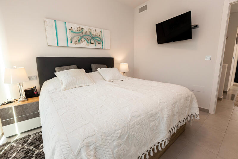 3 Schlafzimmer Villa zu verkaufen 3 Schlafzimmer Villa zu verkaufen