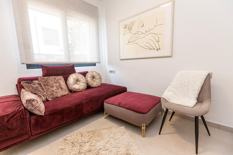 3 Schlafzimmer Villa zu verkaufen 3 Schlafzimmer Villa zu verkaufen