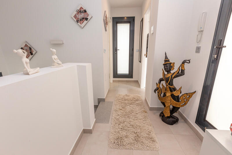 3 Schlafzimmer Villa zu verkaufen 3 Schlafzimmer Villa zu verkaufen