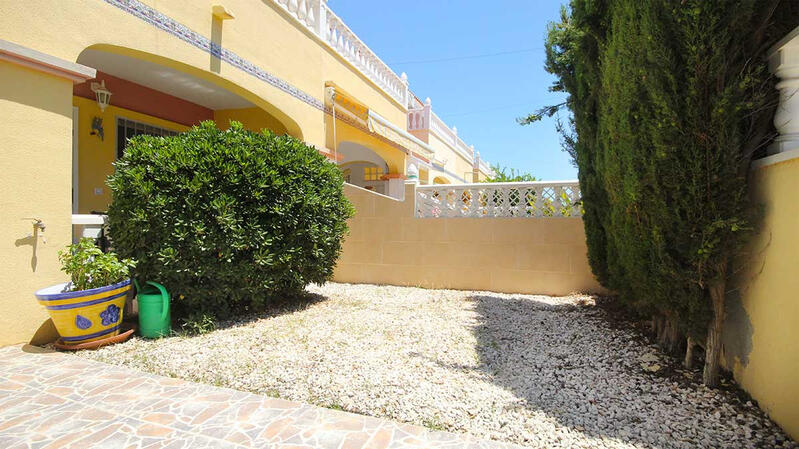 2 sovrum Radhus till salu