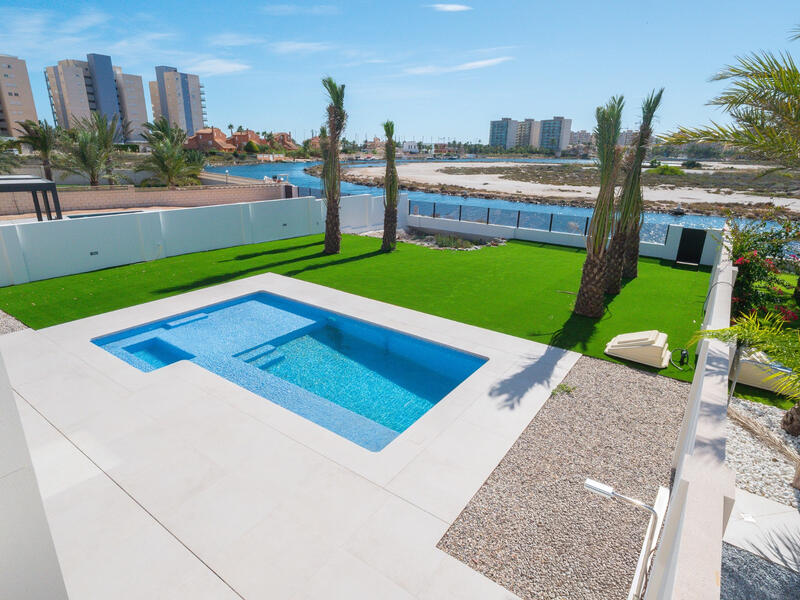 5 bedroom Villa for sale