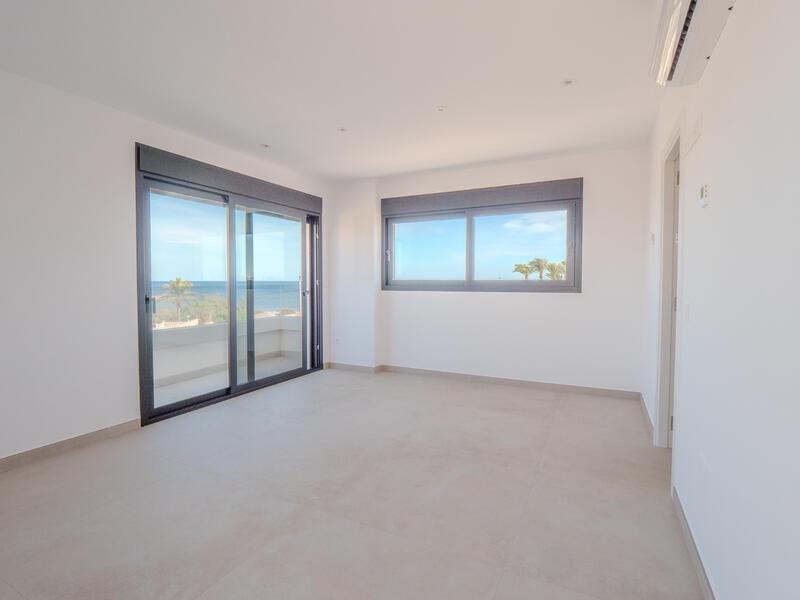 5 bedroom Villa for sale