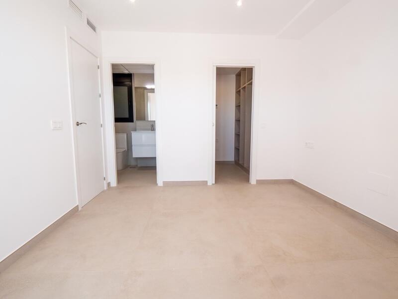 5 bedroom Villa for sale