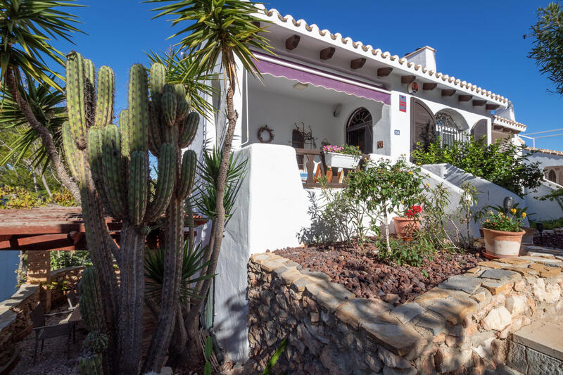 2 Schlafzimmer Villa zu verkaufen