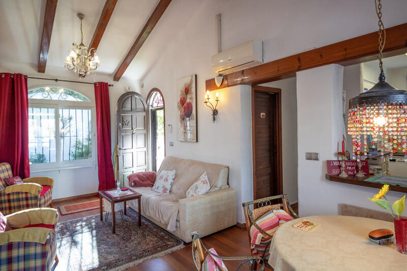 2 Schlafzimmer Villa zu verkaufen