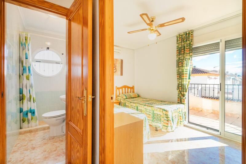 2 slaapkamer Tweezijdig Te koop