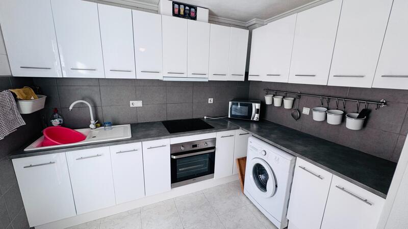 2 bedroom Townhouse for sale 2 bedroom Townhouse for sale