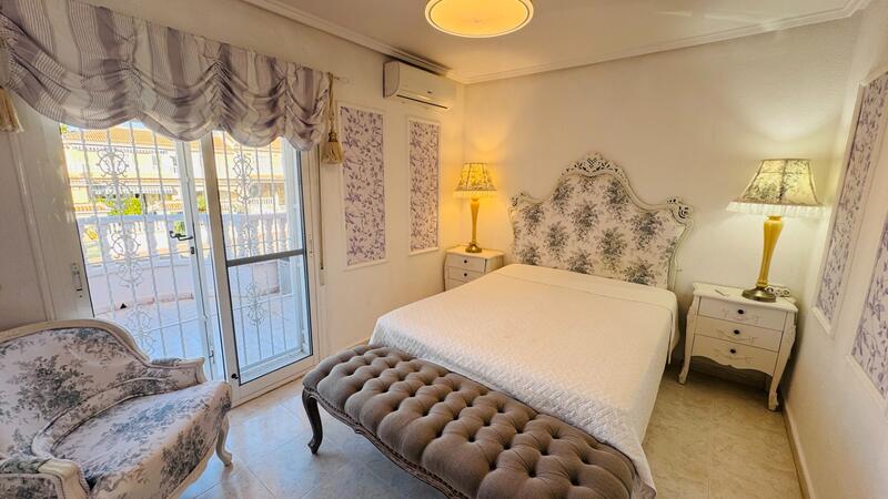 2 bedroom Townhouse for sale 2 bedroom Townhouse for sale