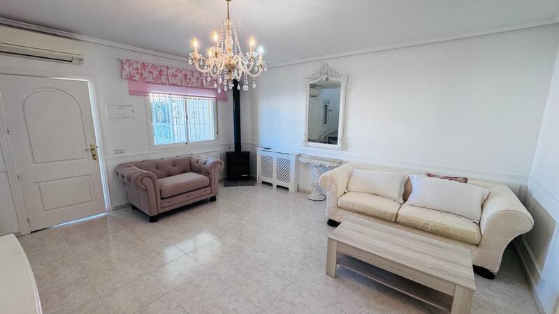 2 bedroom Townhouse for sale 2 bedroom Townhouse for sale